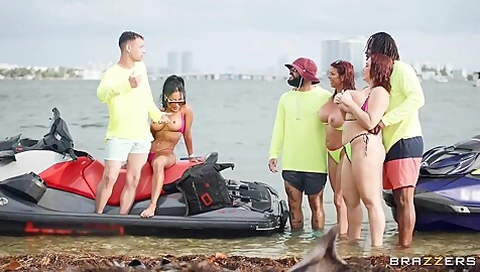 Dwayne Foxxx, Natasha Nice And Alexis Fawx - Interracial Gangbang Video