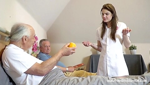 Nana Garnet - Garnets Blowjob Video By