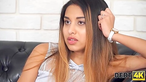 Roxy Lipss Couch Fuck Sex By