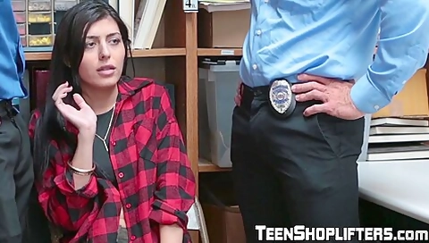 Latina Crook Audrey Royal Nailed Hard By Justin Magnum