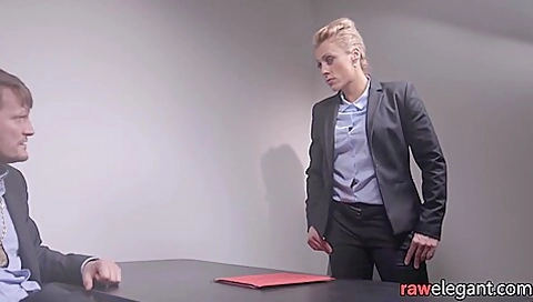 Angelic Dona Porn - Elegant Raw