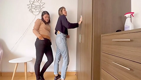 Pleasing Scarlettandchanels Orgasmo Femenino Trailer