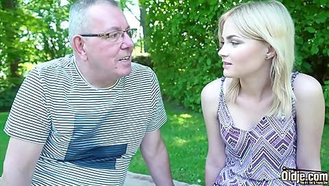Vicious Likas Cumshot Video - Pervert Old Man And Lika Star